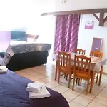 Les 3 Tilleuls Bed and Breakfast