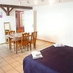 Les 3 Tilleuls Bed and Breakfast