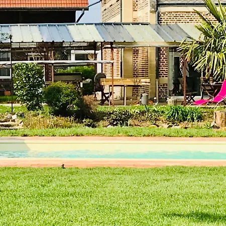 Les 3 Tilleuls Frühstückspension Roye (Somme)