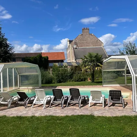 Les 3 Tilleuls Bed and Breakfast 4*