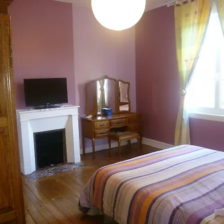 Les 3 Tilleuls Bed and Breakfast Roye (Somme)
