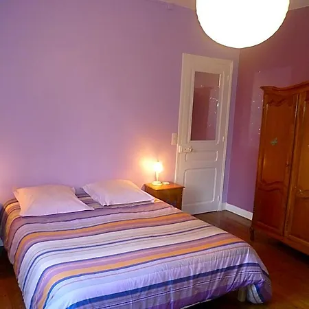 Les 3 Tilleuls Bed and breakfast 4*