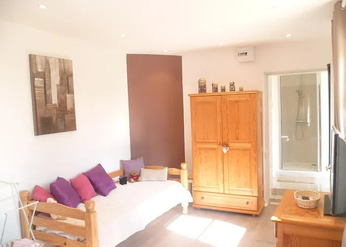 Bed & Breakfast Les 3 Tilleuls 4*