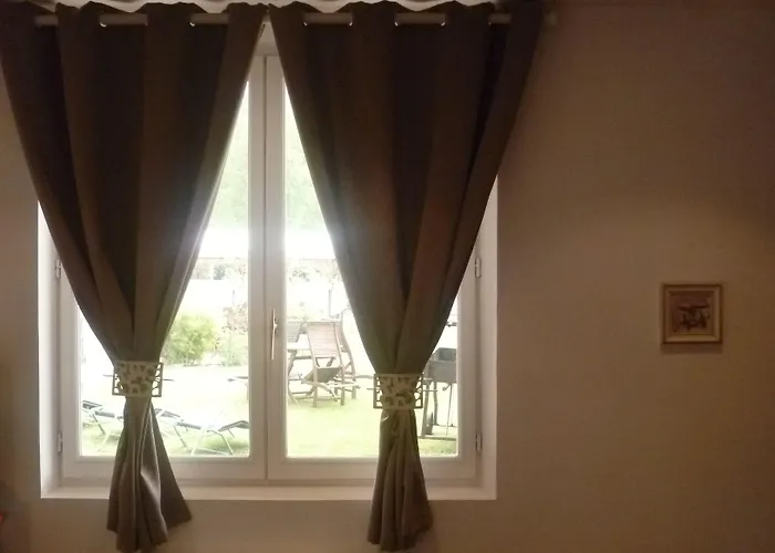 Les 3 Tilleuls 4* רואה