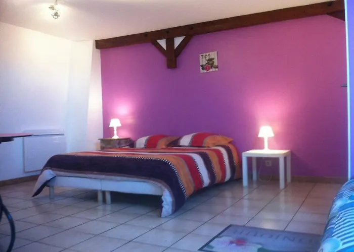 Les 3 Tilleuls 4* רואה